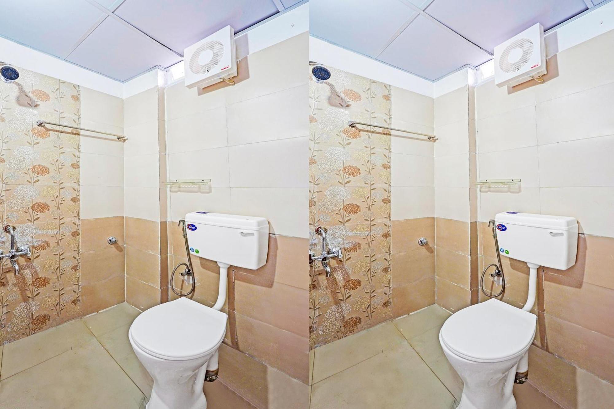 Hotel Super O Sholinganallur Near Anjaneya Temple